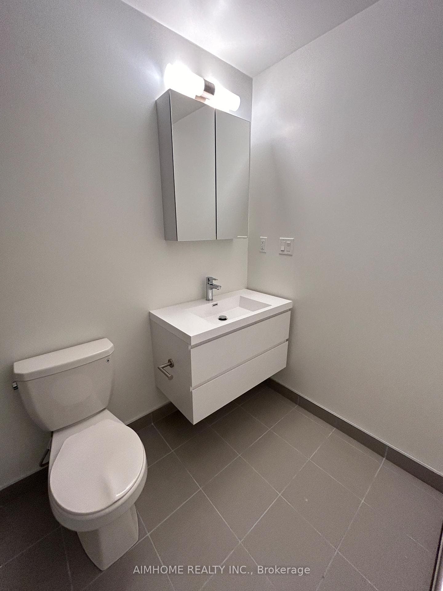 38 Simcoe Promenade Unit c621 photo 7