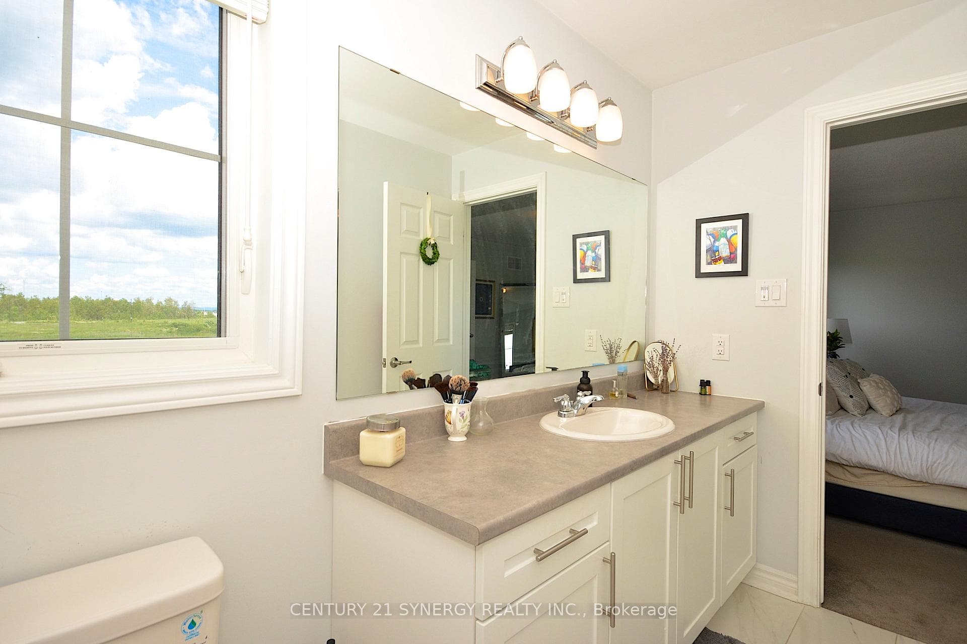 114 Unity Place photo 20