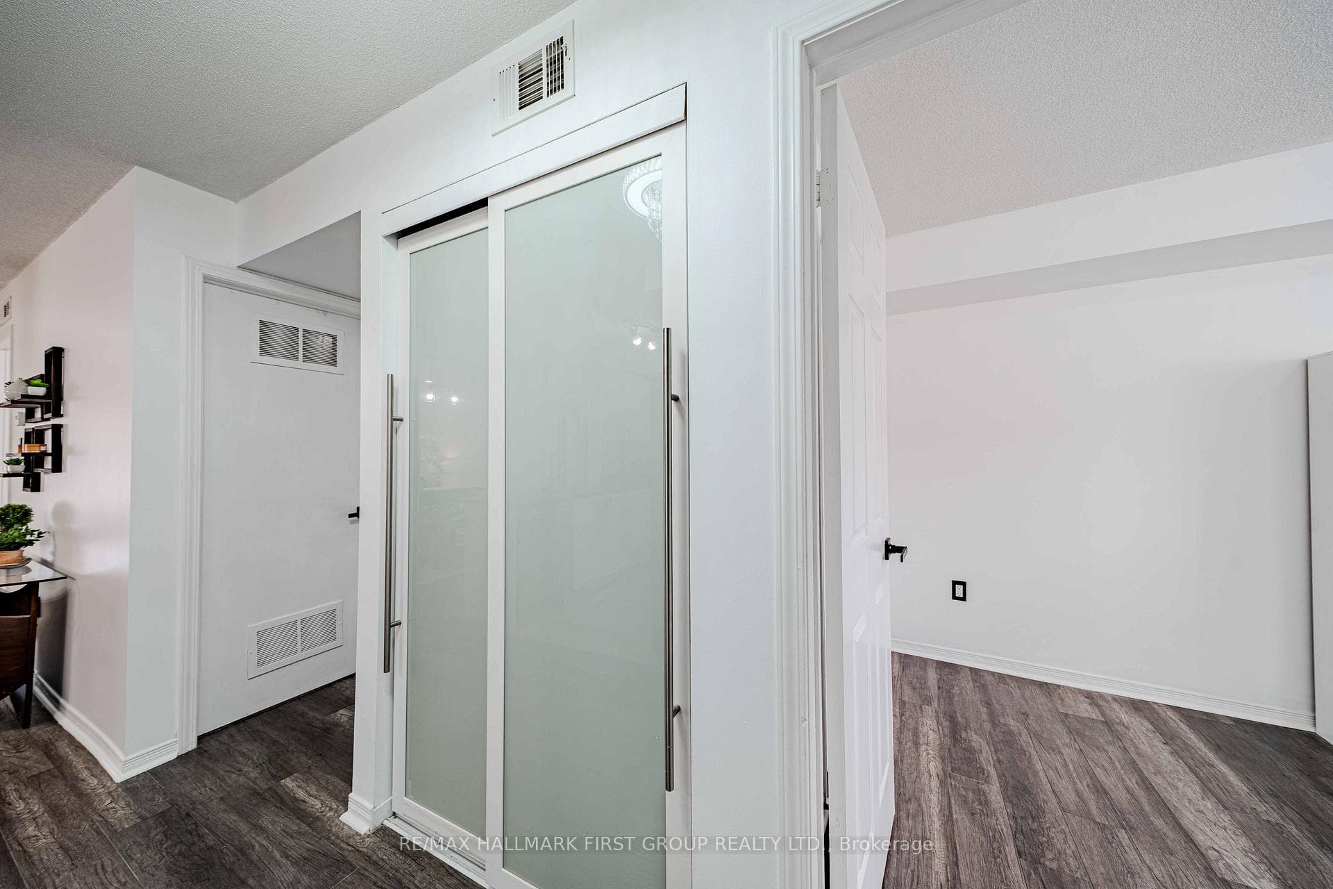 84 Petra Way Unit 1 photo 9