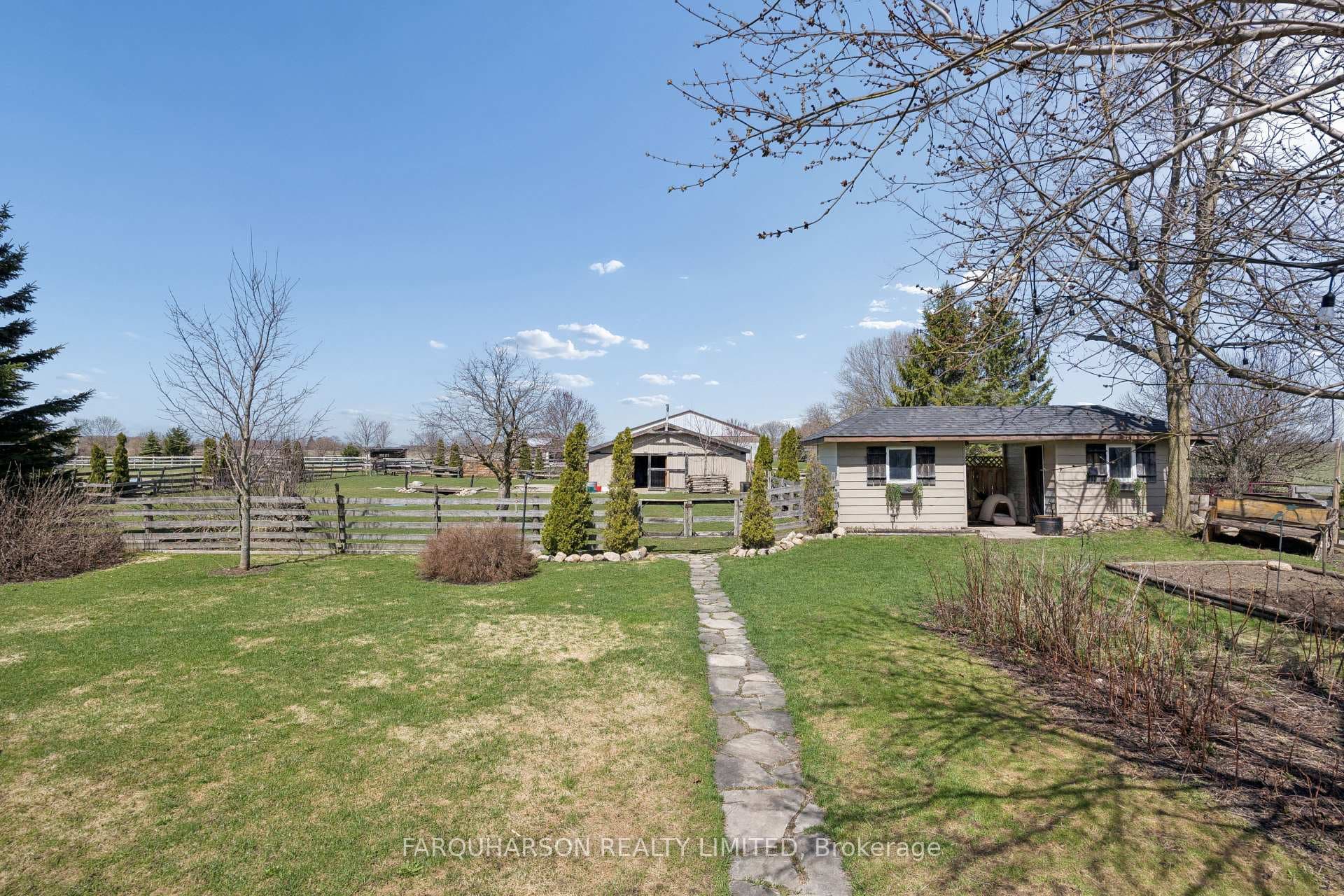 384 Feasby Road photo 38