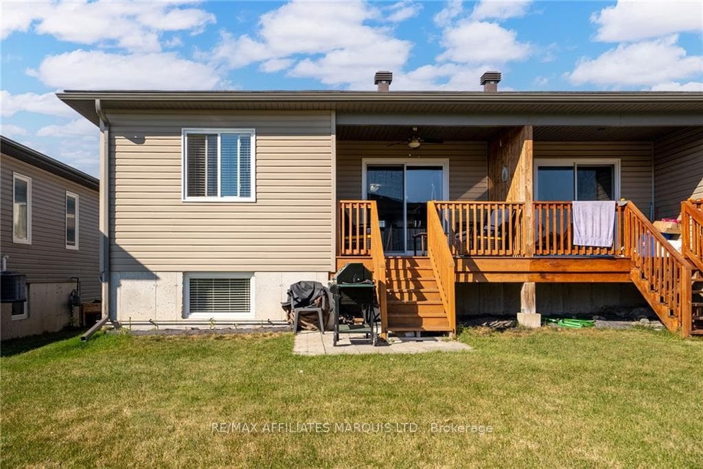2196 BURKE Avenue photo 25