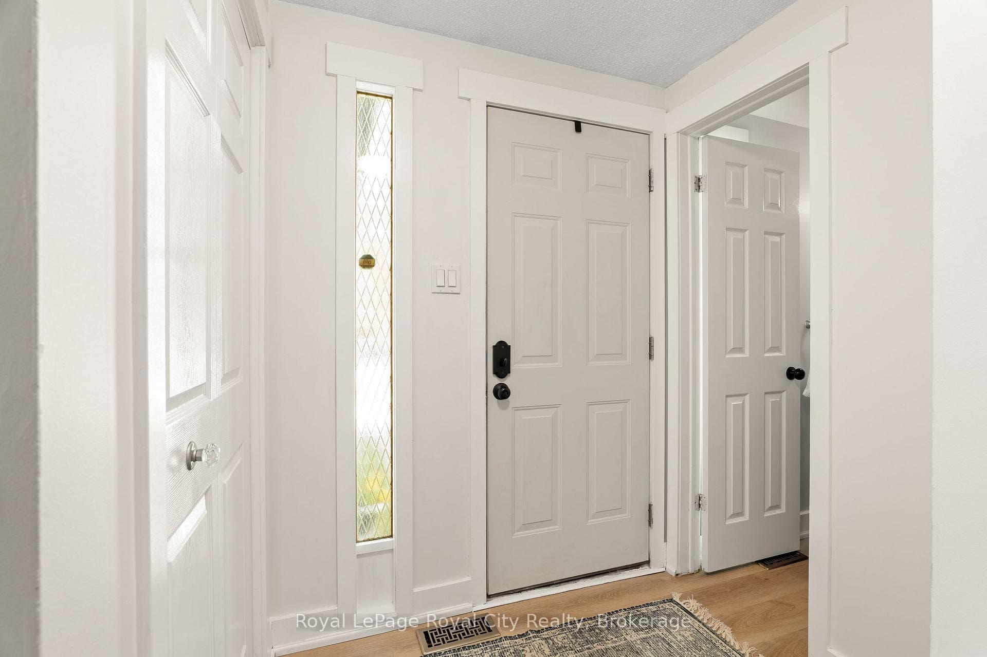 52 Walman Drive photo 6
