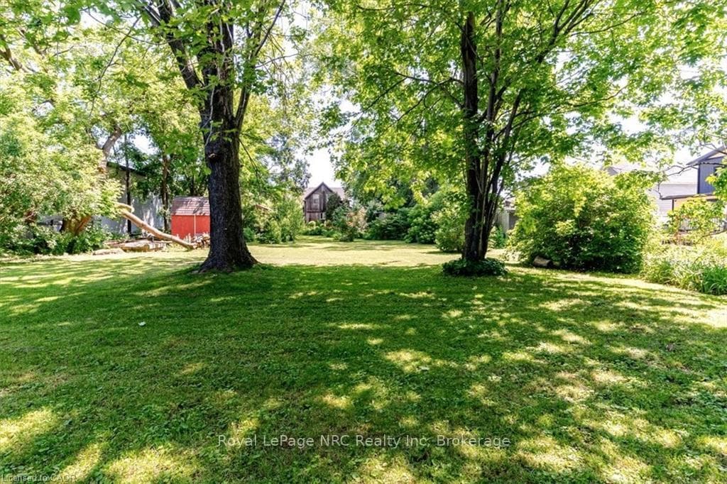 382 Beach Boulevard photo 17