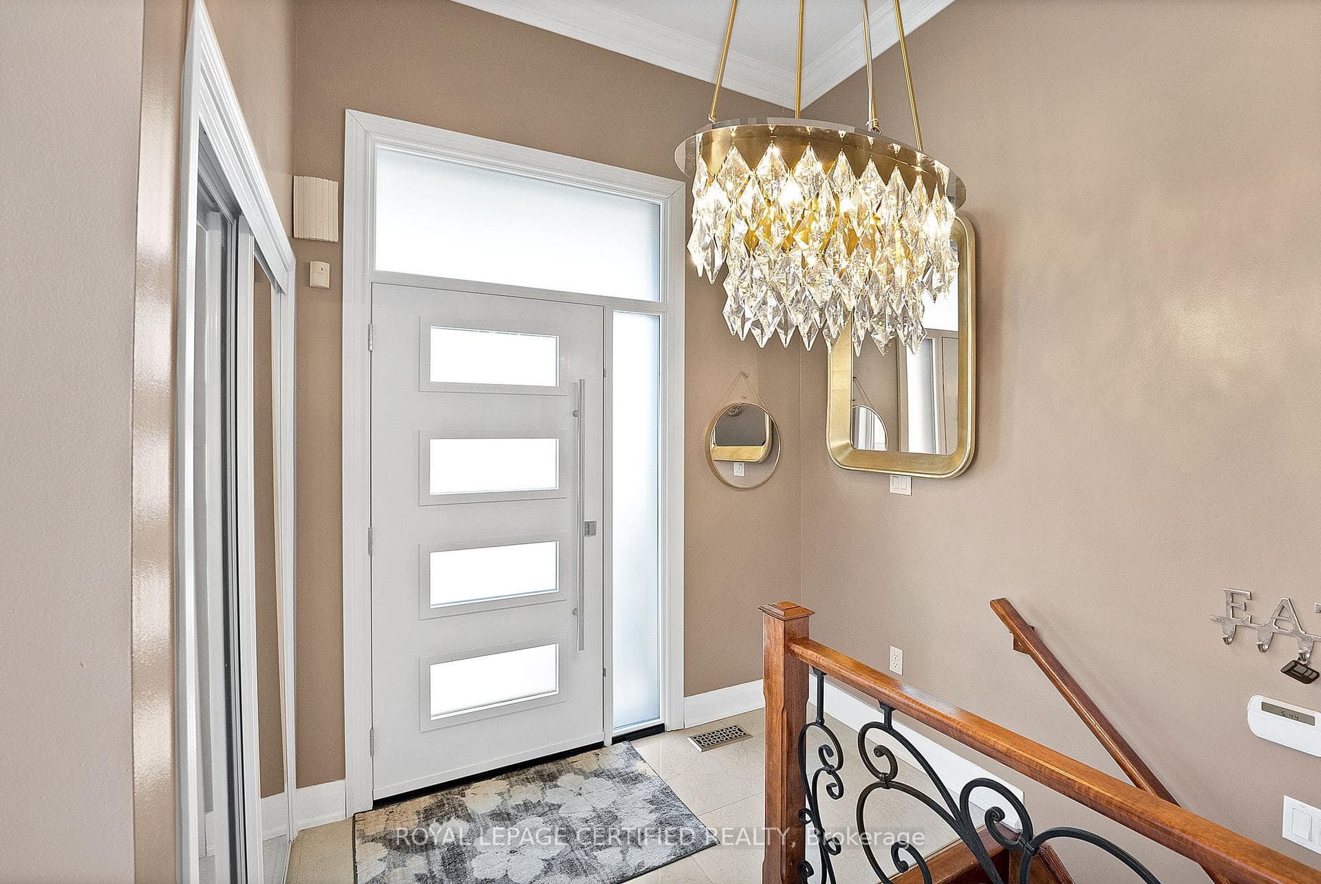 35 TAWNIE Crescent photo 6