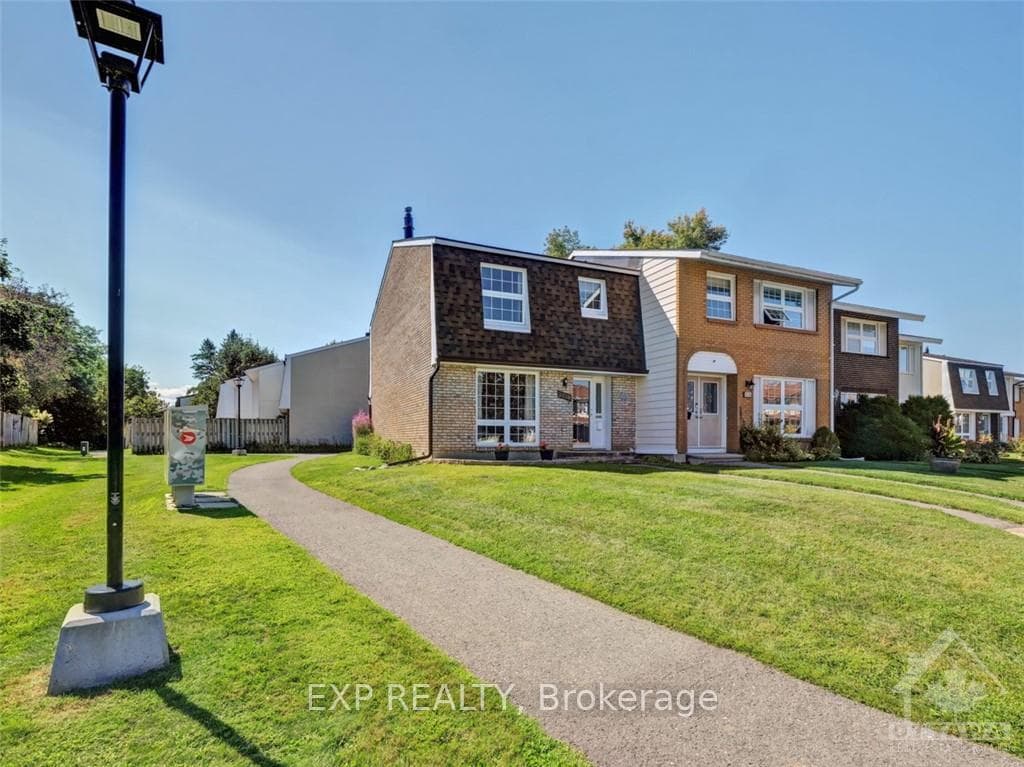 3338 SOUTHGATE Road photo 2