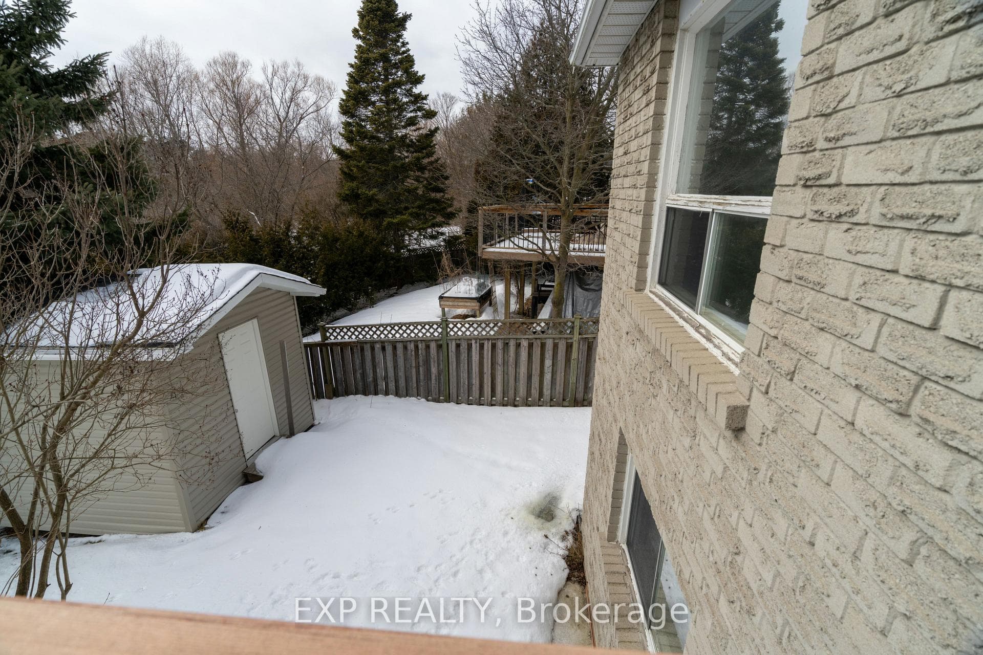 125 Overbank Drive photo 36