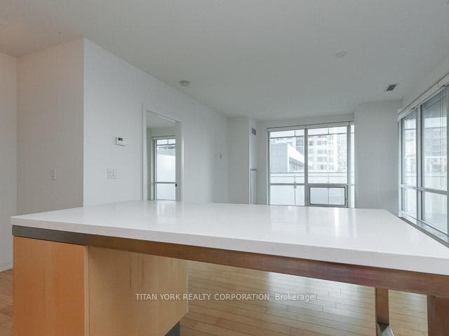 80 John Street Unit 1306 photo 9