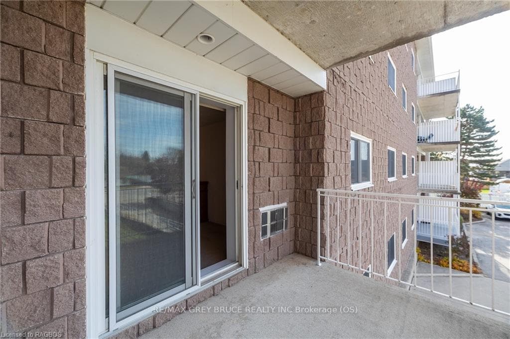 1775 9TH Avenue Unit 209 photo 26
