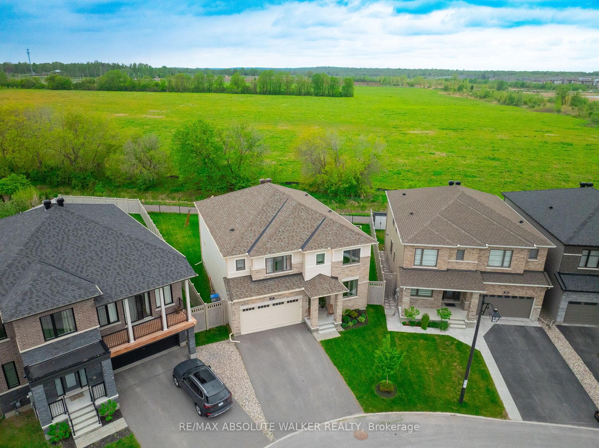 27 Eramosa Crescent photo 41