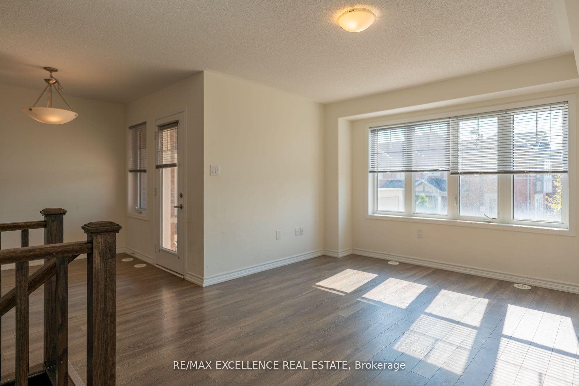 527 Fir Court photo 9