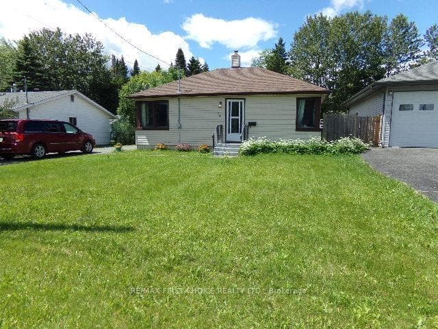 54 Enniskillen Avenue photo 23