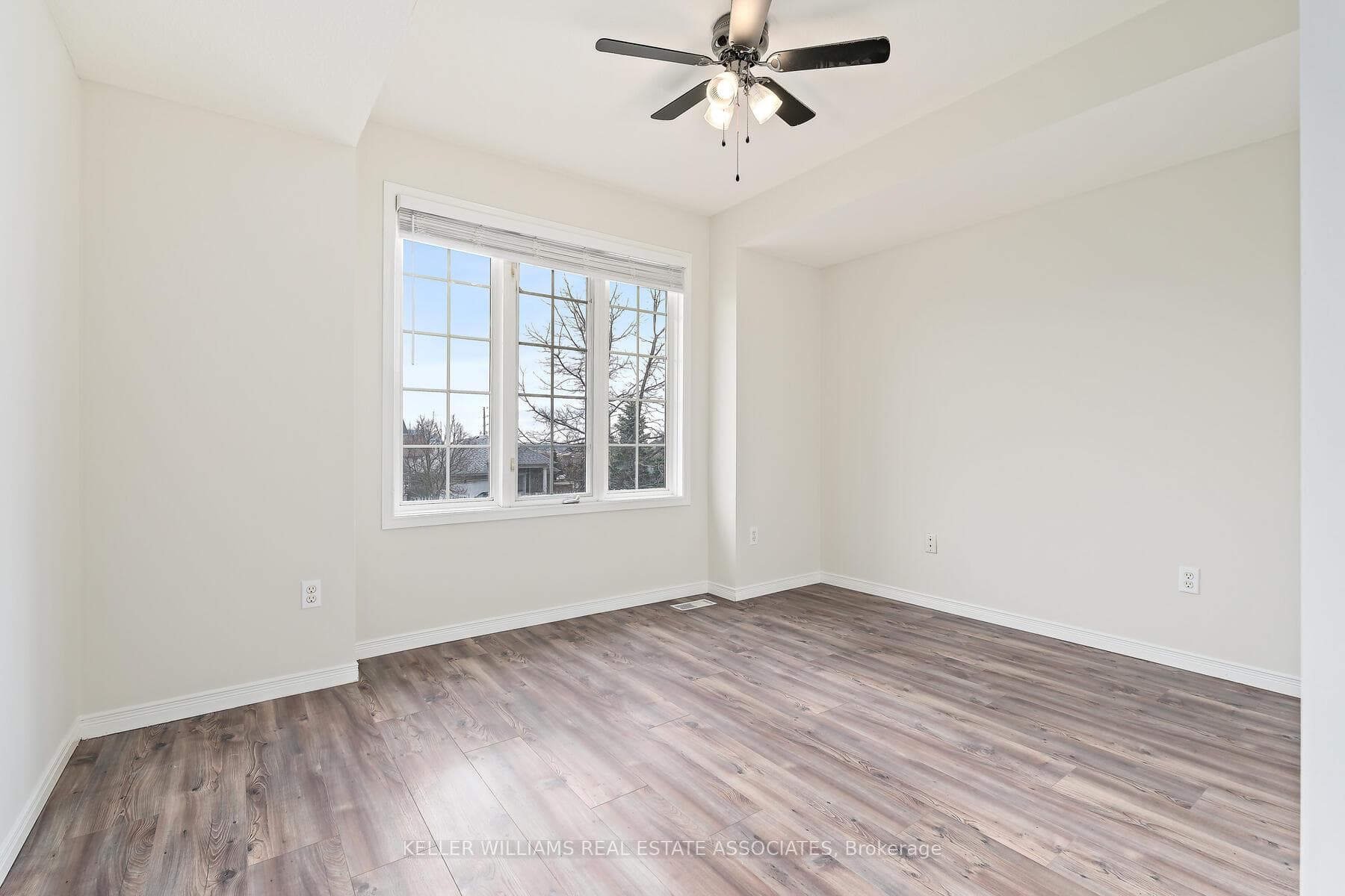 6 Law Drive photo 18