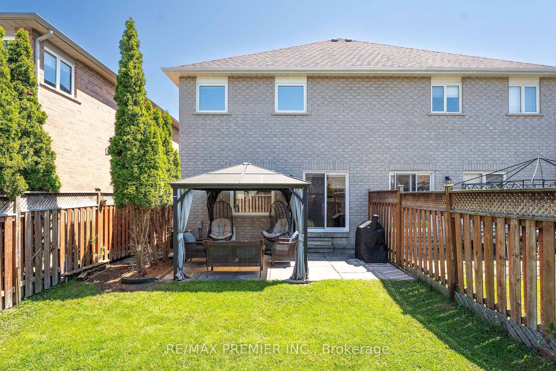 22 Laura Sabrina Drive photo 27