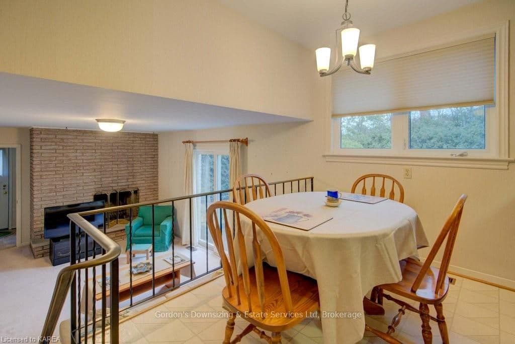 306 AVENUE Road photo 14