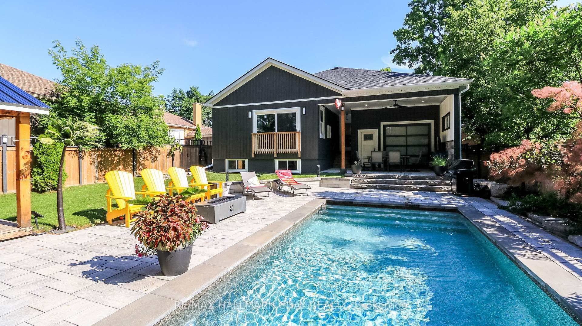 17 Bowman Avenue photo 13