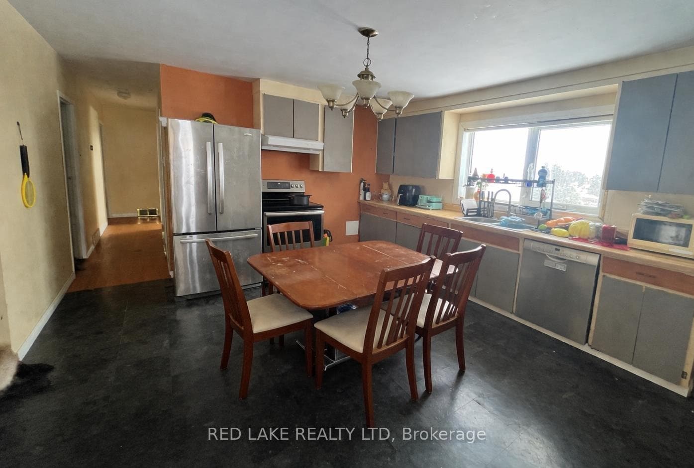 33 Discovery Road photo 11