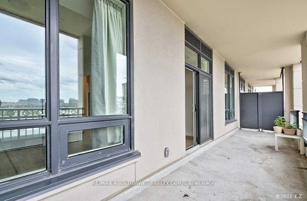 268 Buchanan Drive Unit 810W photo 20