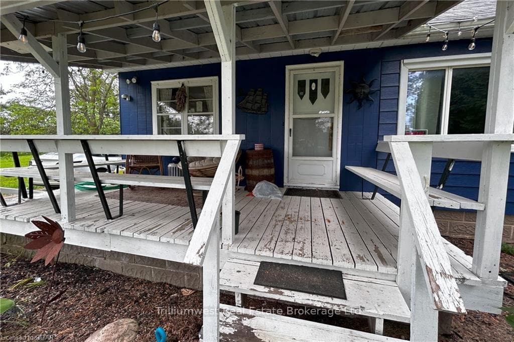 17704 MCLAREN Road photo 12