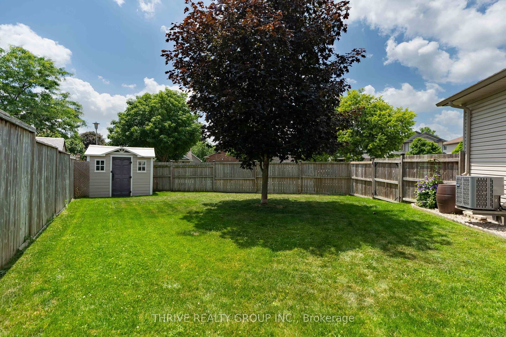 102 LOGGERS Grove photo 31
