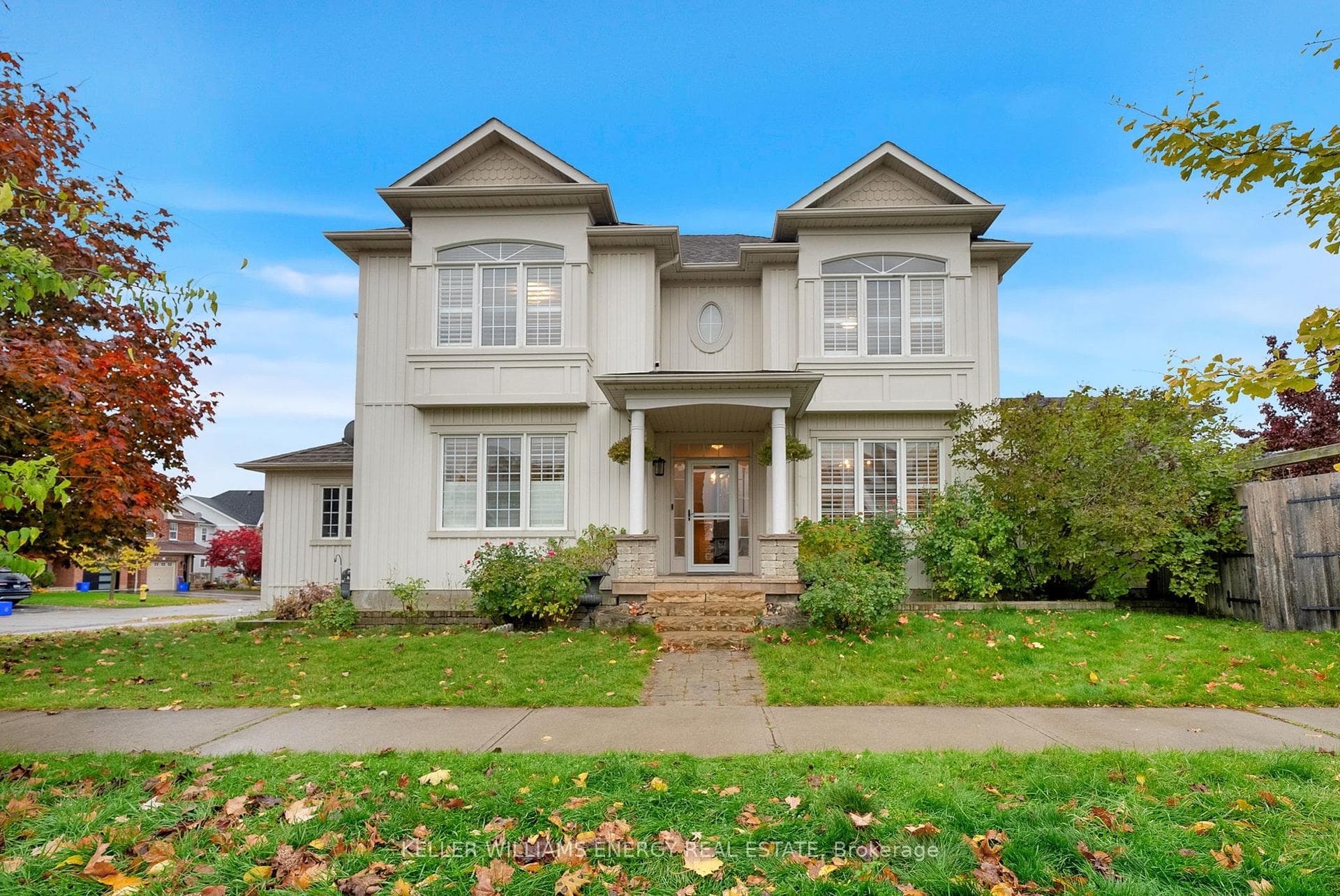 83 Wessex Drive photo 1