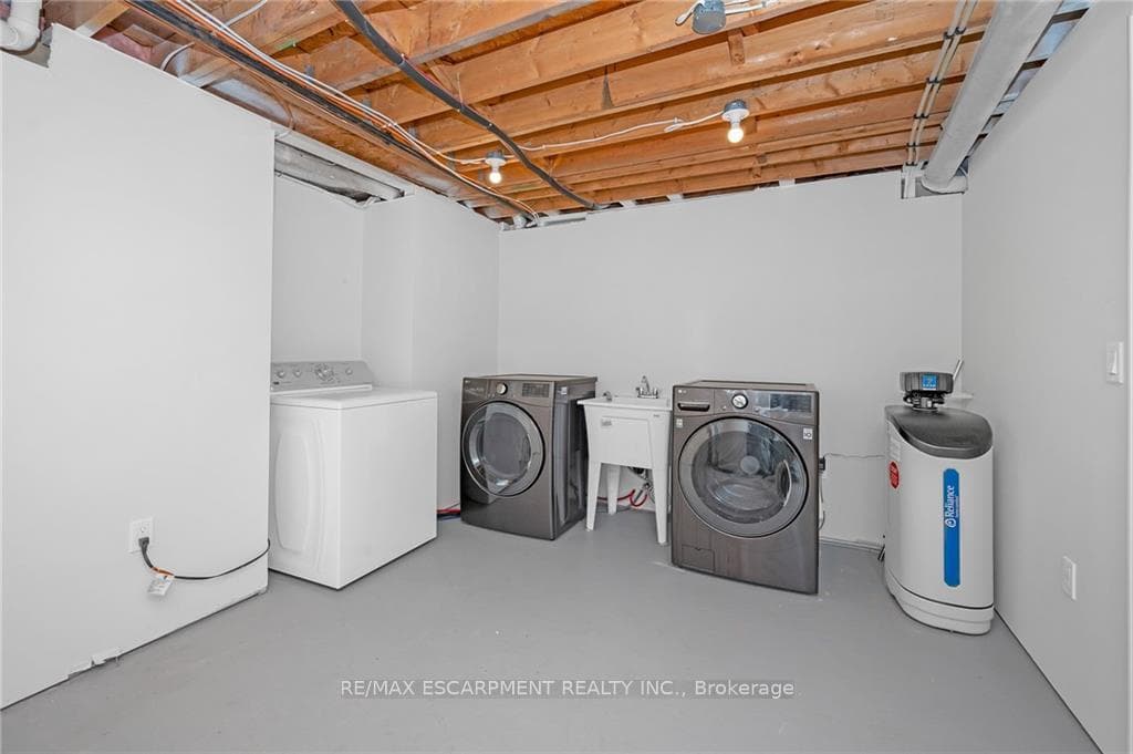 5255 Lakeshore Road Unit 10 photo 31
