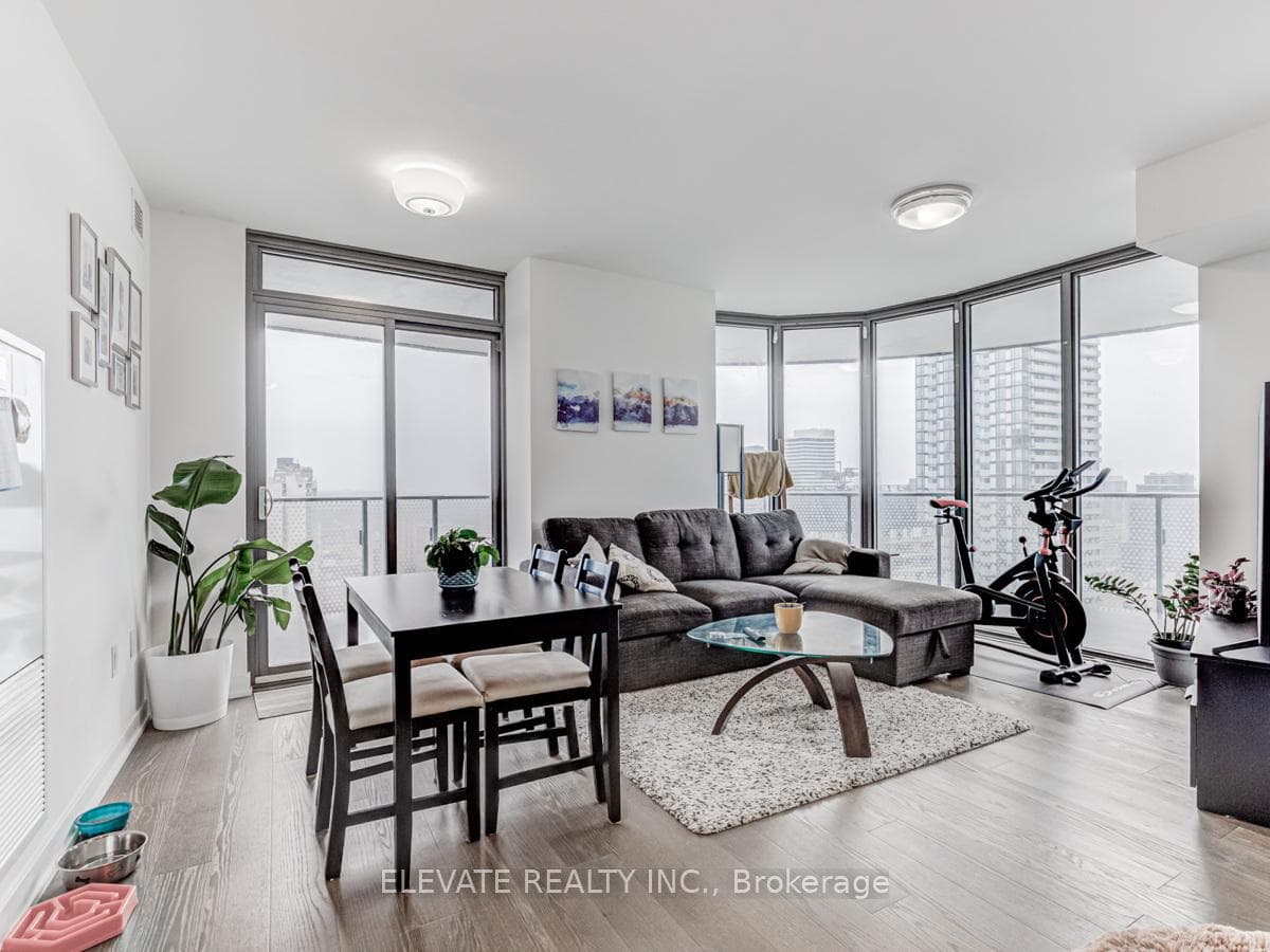11 Wellesley Street Unit 2702 photo 1