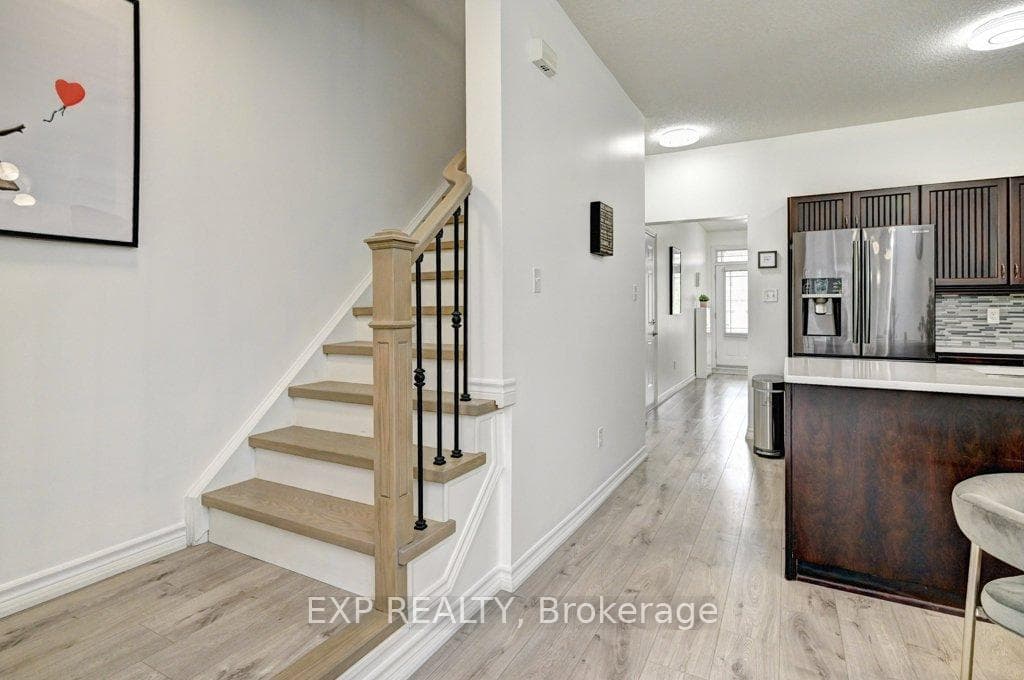 795 Laurelwood Drive Unit C11 photo 7
