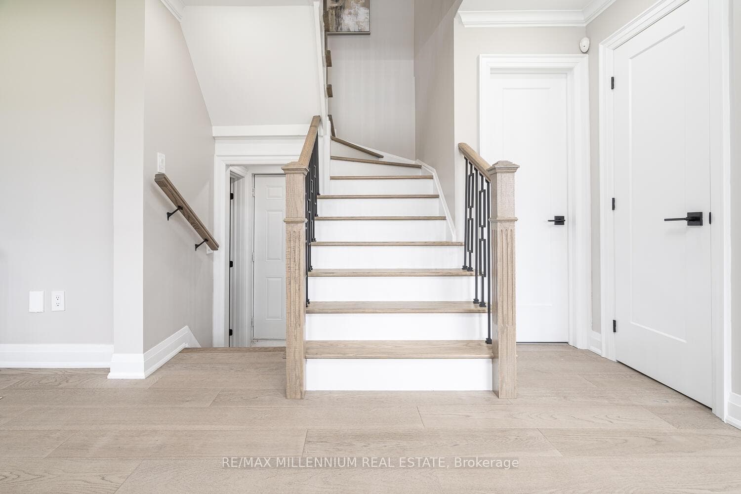 109 Bourbon Place photo 14