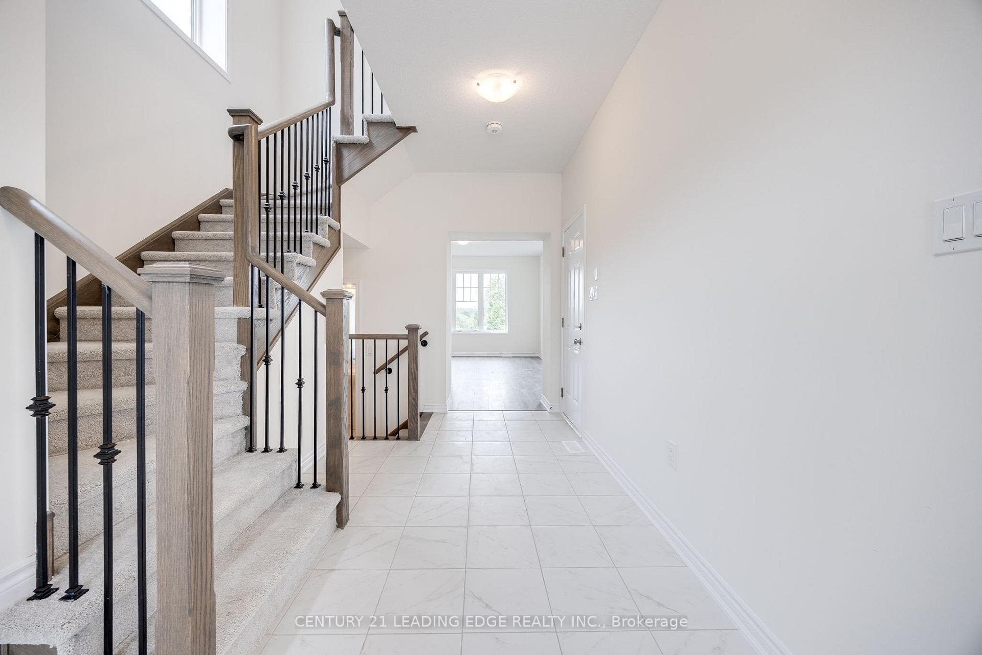 8 SHAPIRA Avenue photo 14