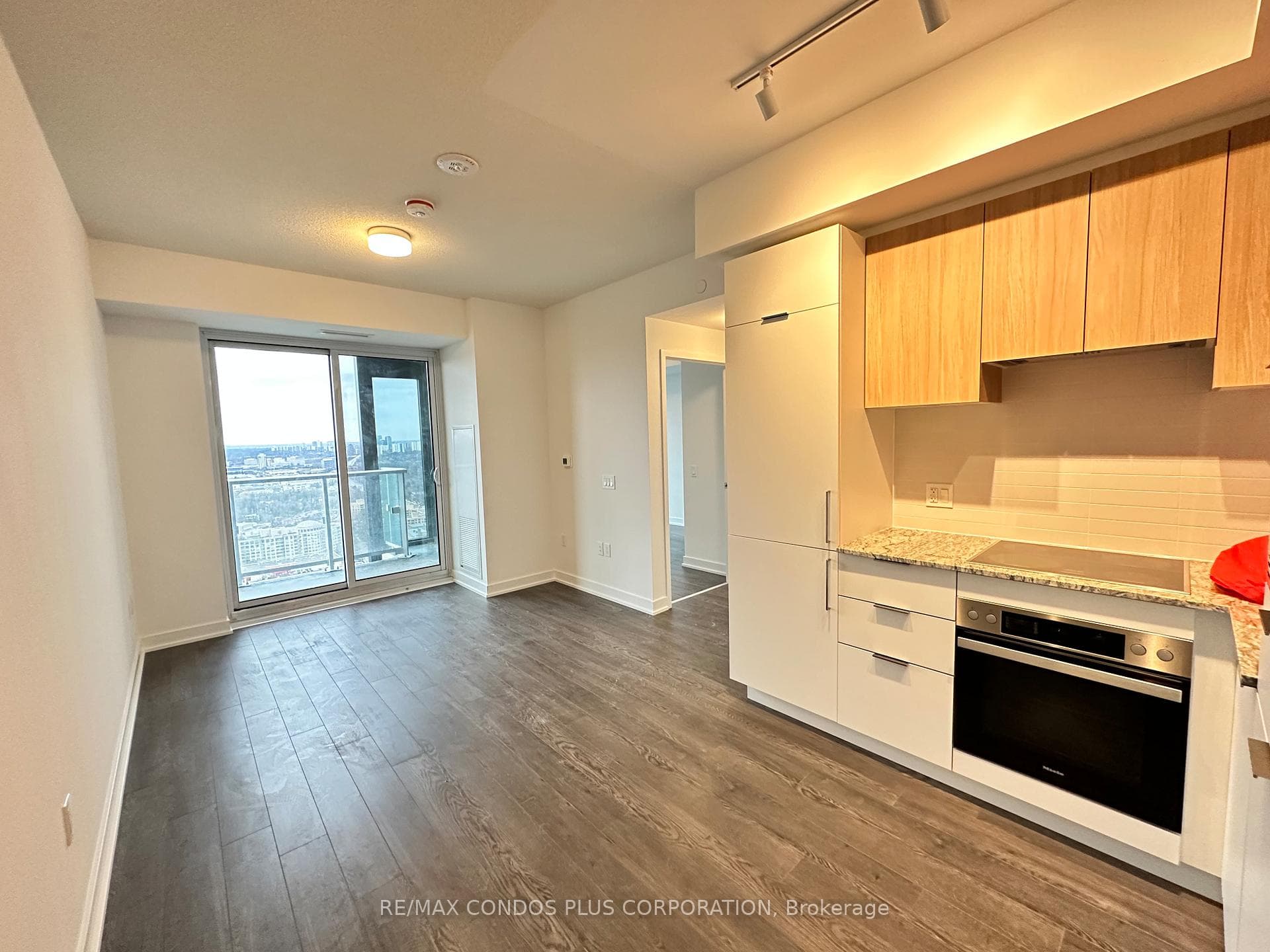50 O'neill Road Unit 3005 photo 1