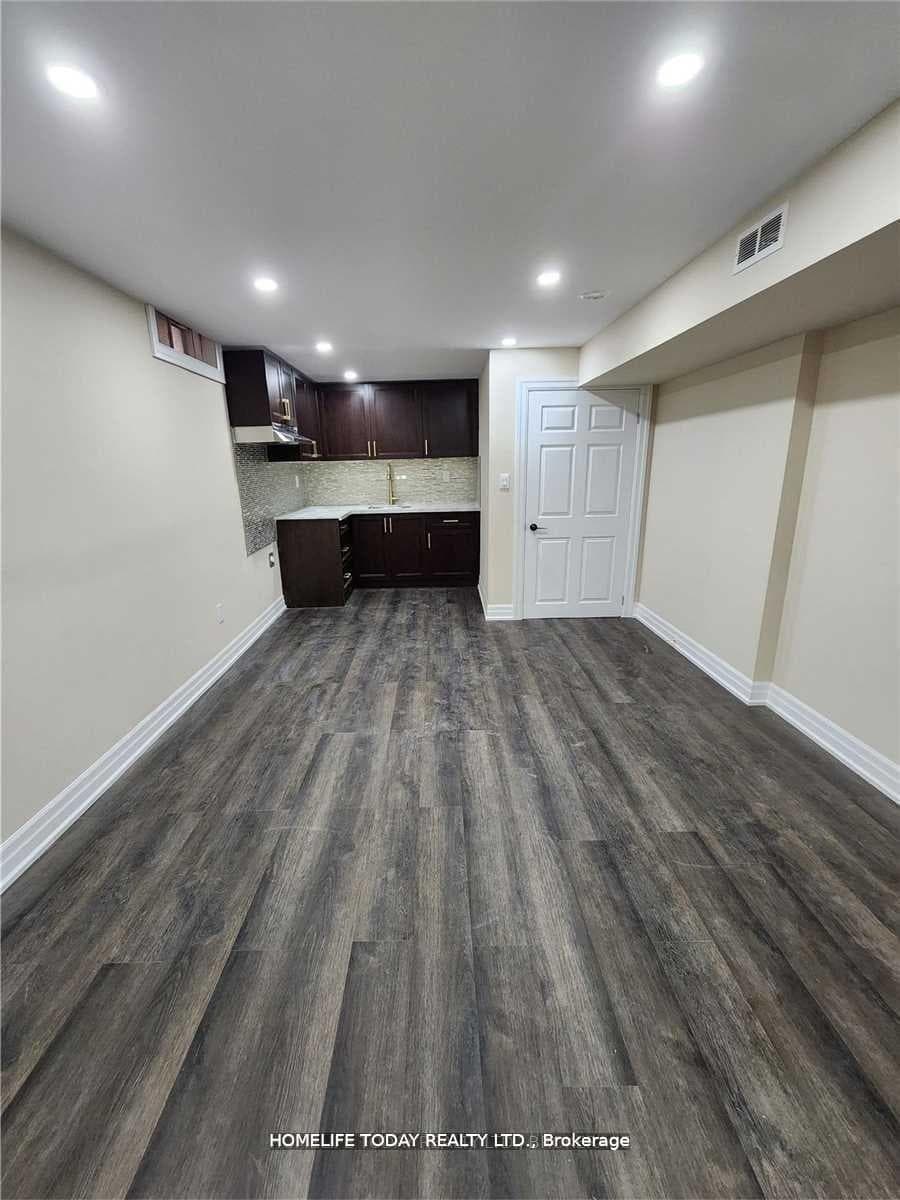 710 Morrish Road photo 30