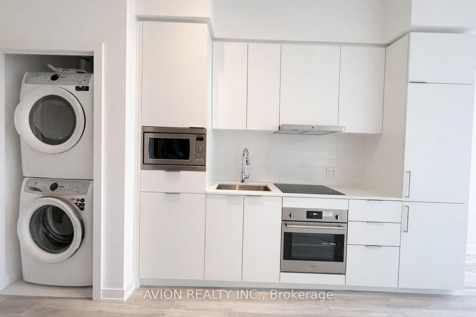 8 OLYMPIC GARDEN Drive Unit S811 photo 3