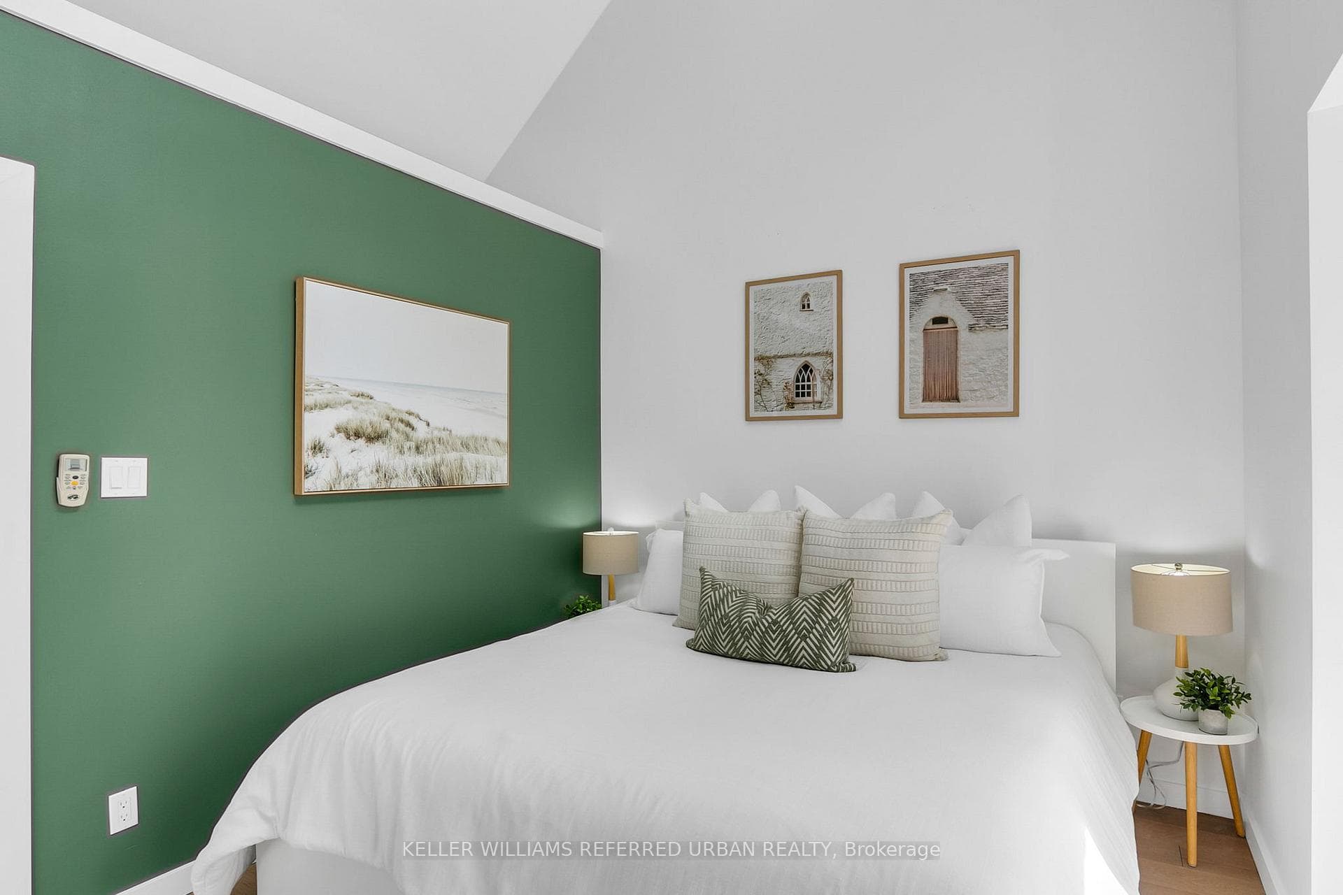 40 Mallon Avenue photo 17