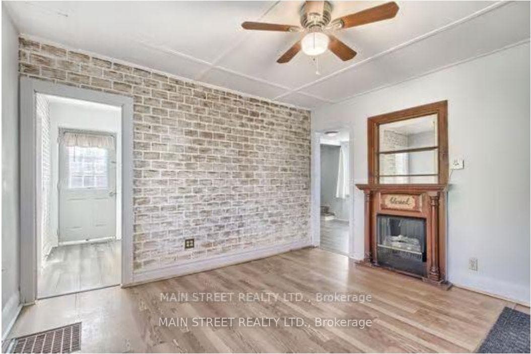 105 John Street photo 11