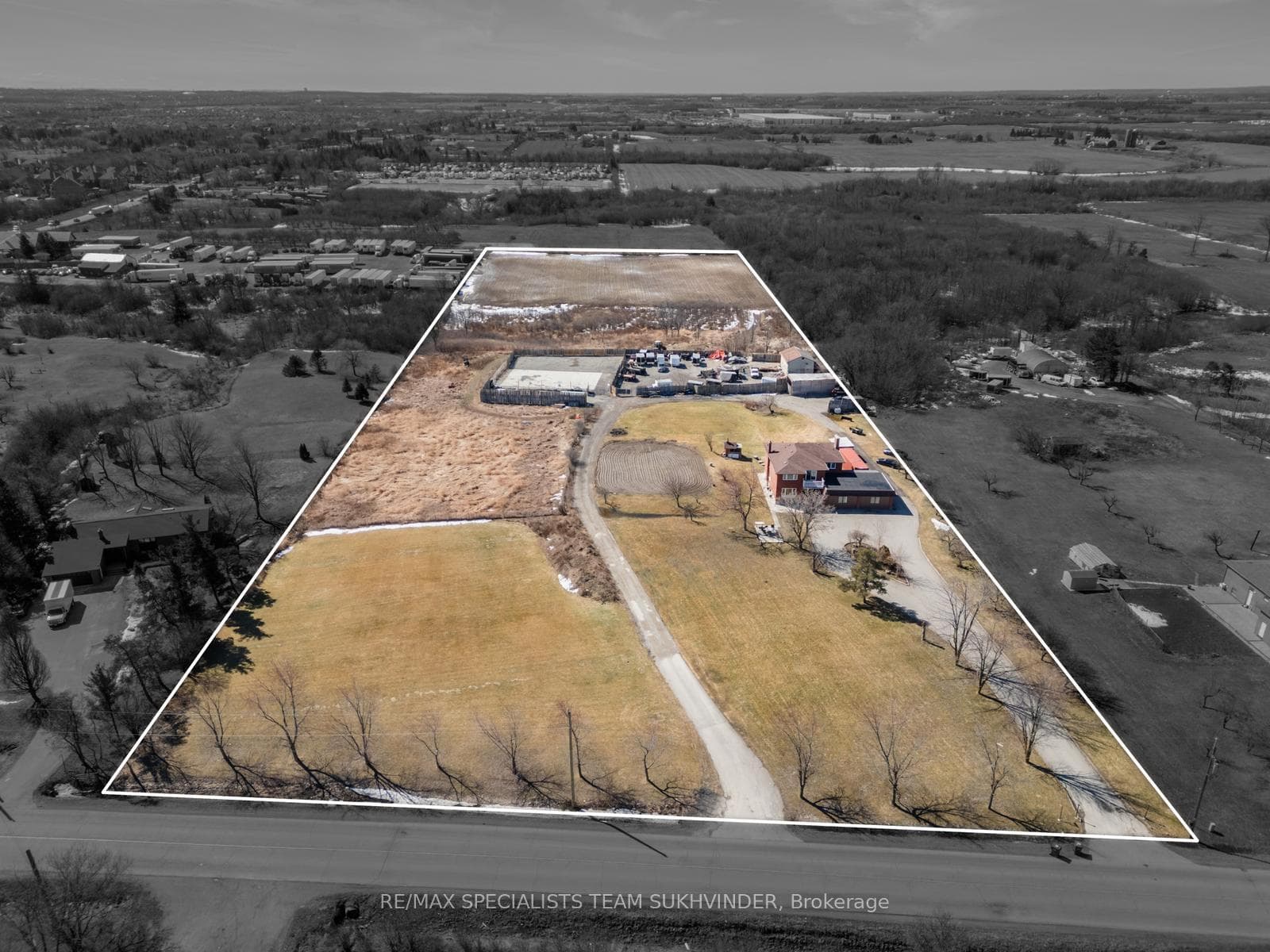 12110 Centreville Creek Road photo 1
