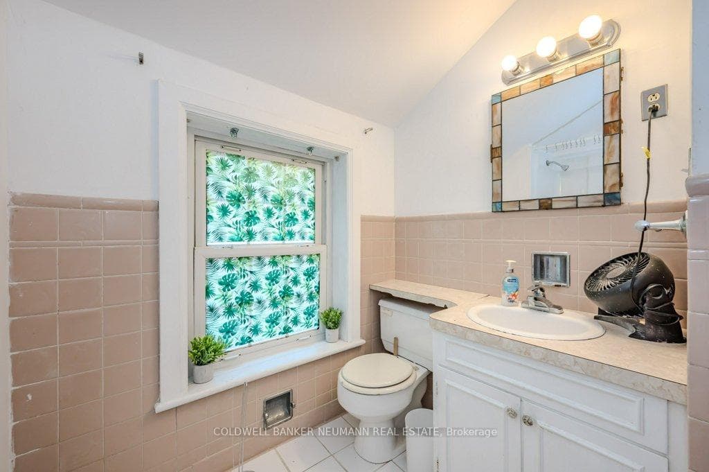 47 College Avenue photo 14