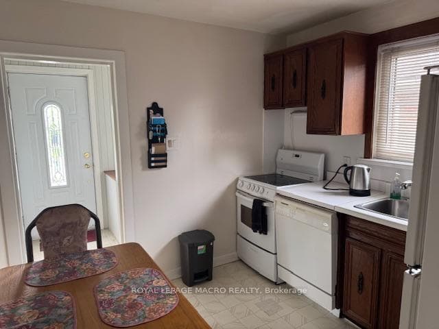 62 Brookhaven Drive photo 7