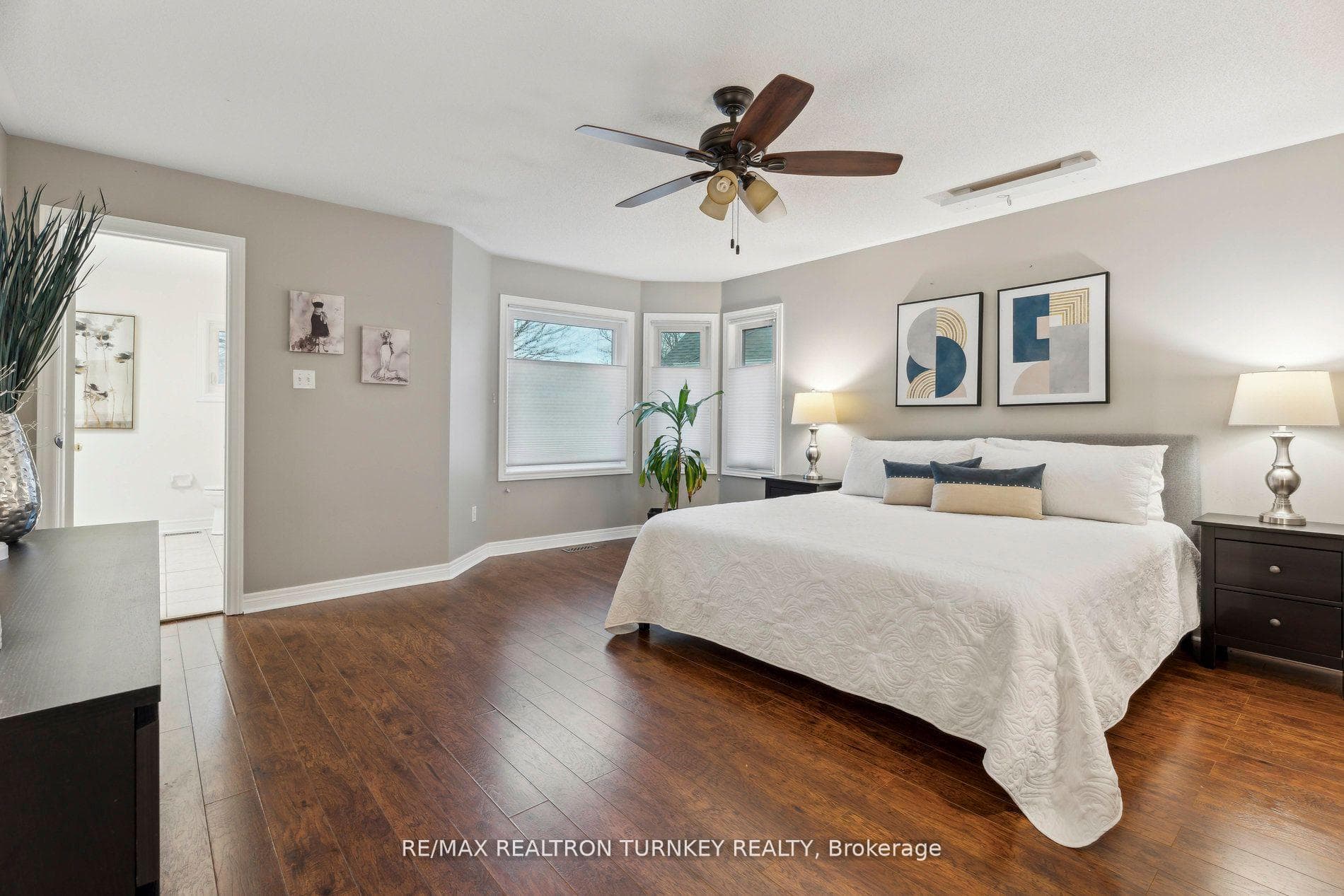 Huge Primary Suite