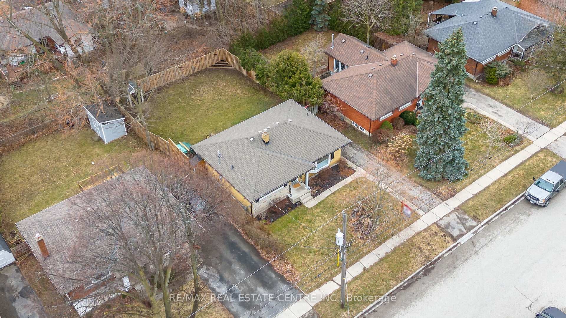86 Knightswood Boulevard photo 39