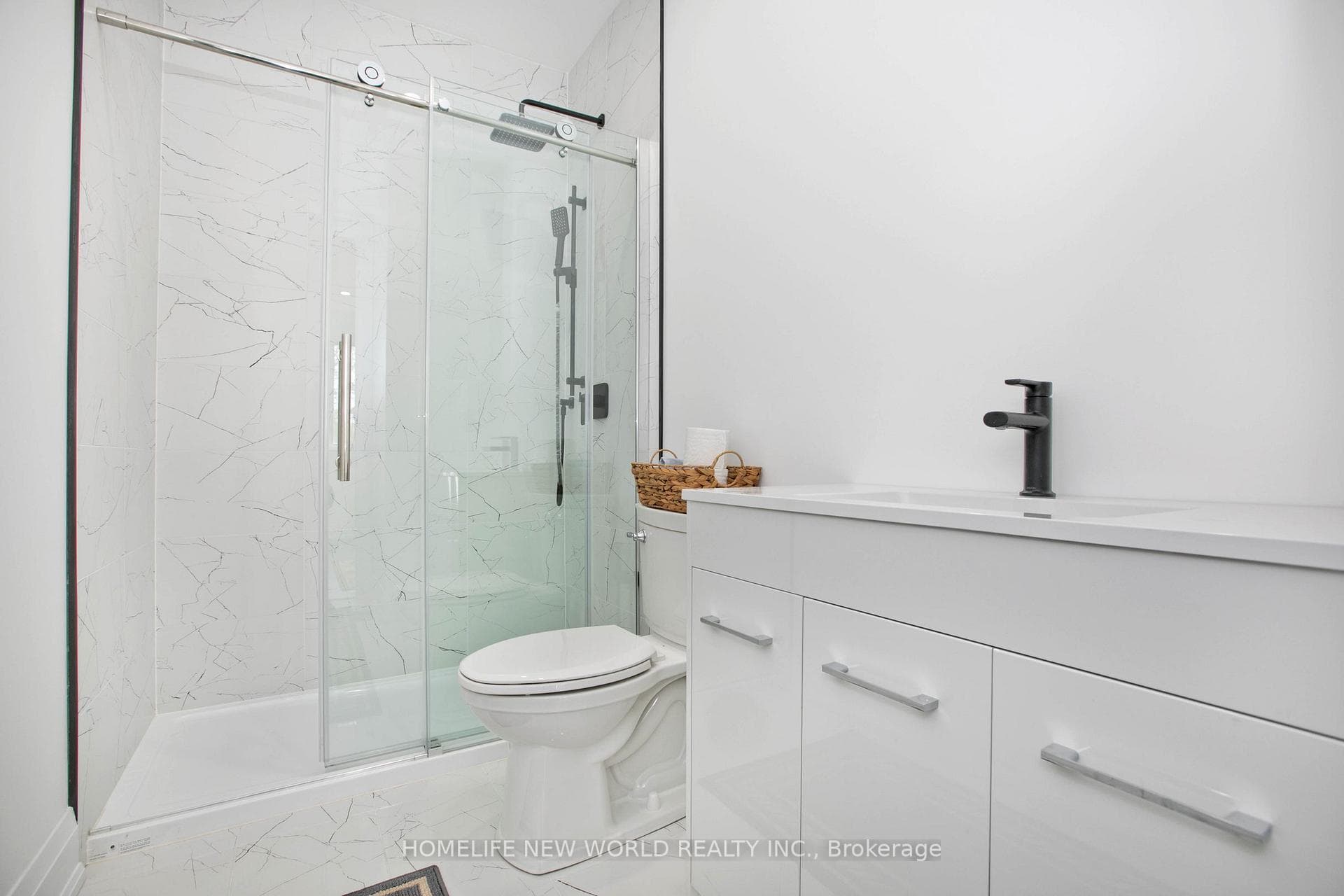 62 Simcoe Road photo 24