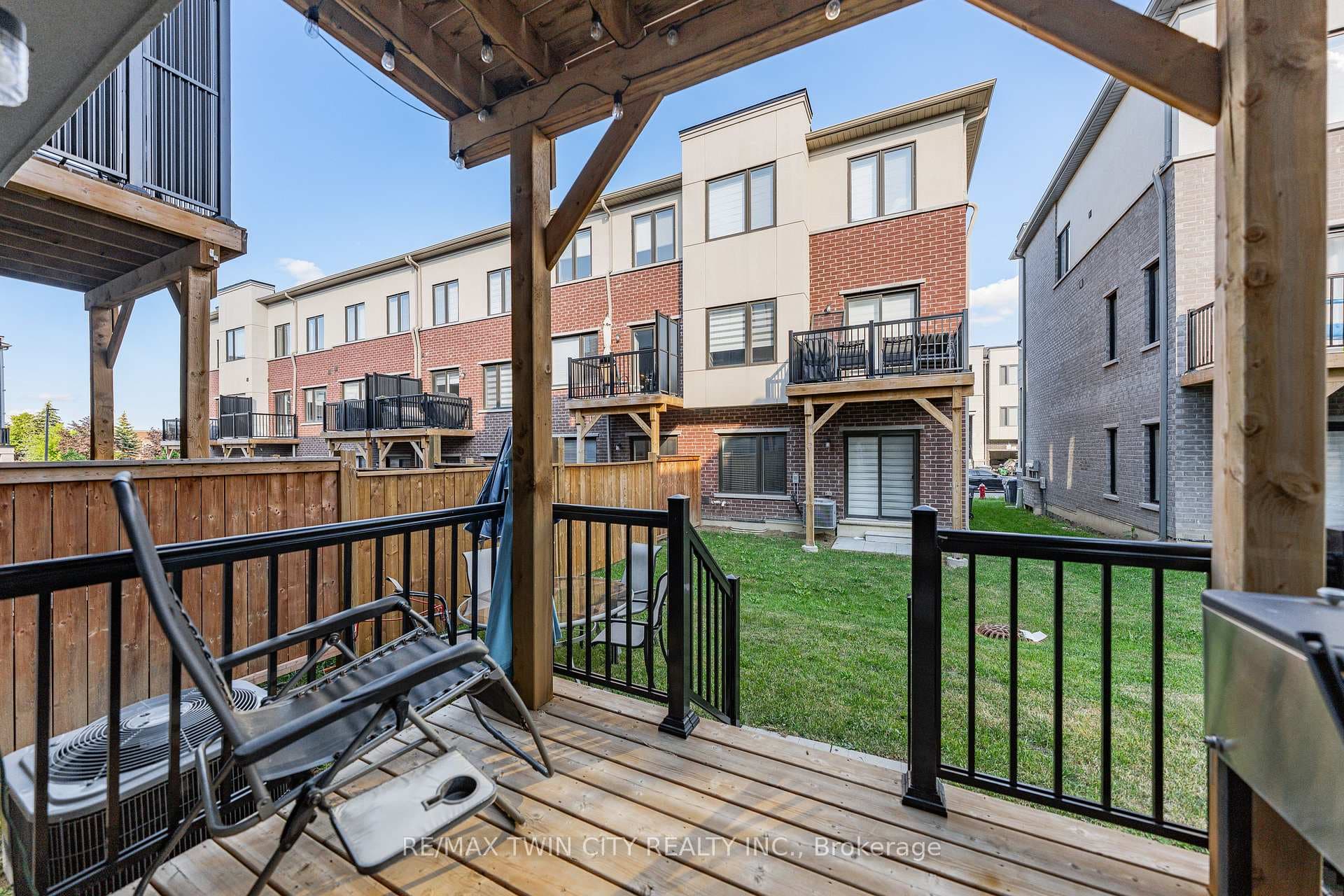 49 Lambert Lane photo 45