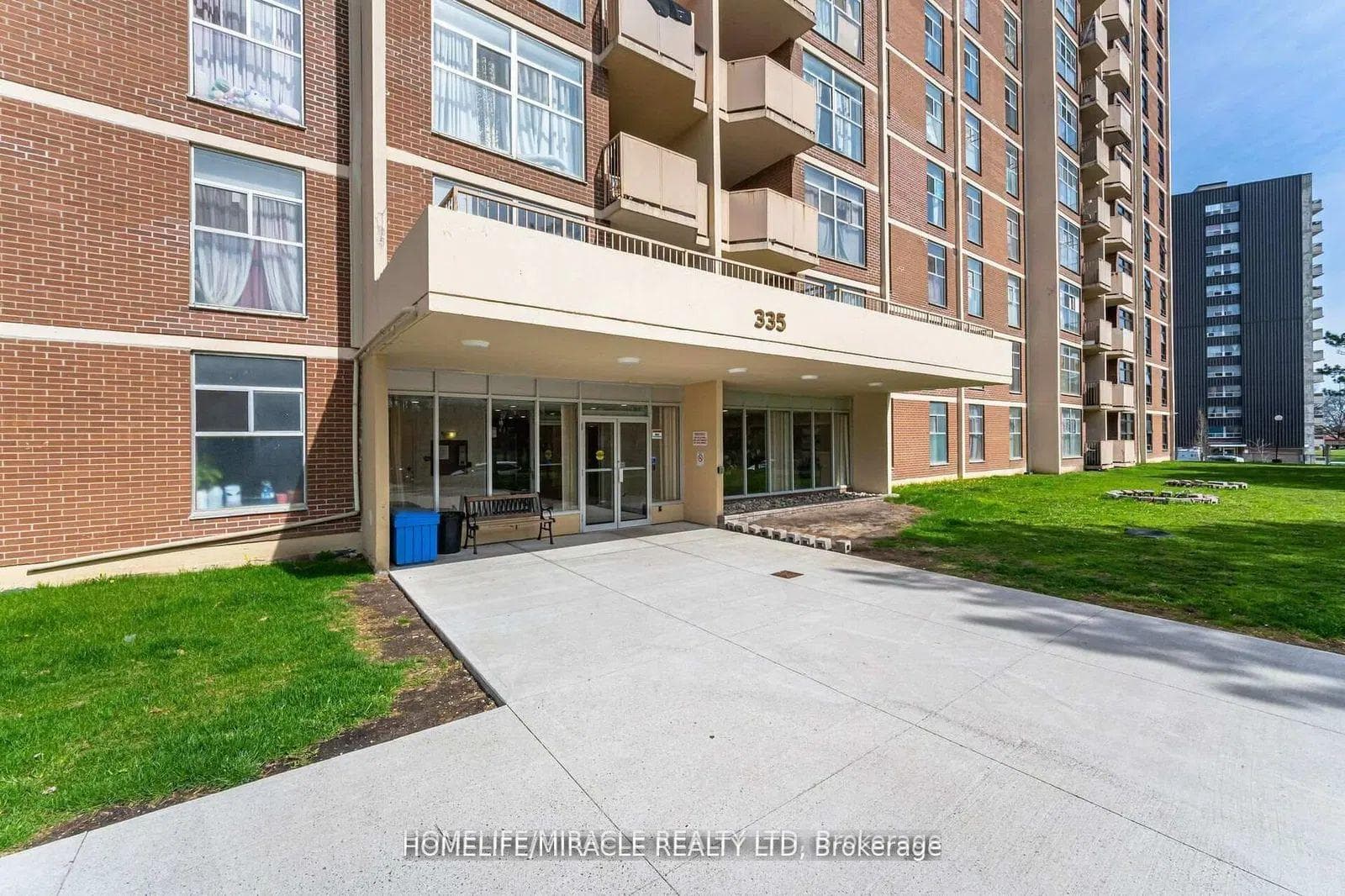 335 Driftwood Avenue Unit 909 photo 1