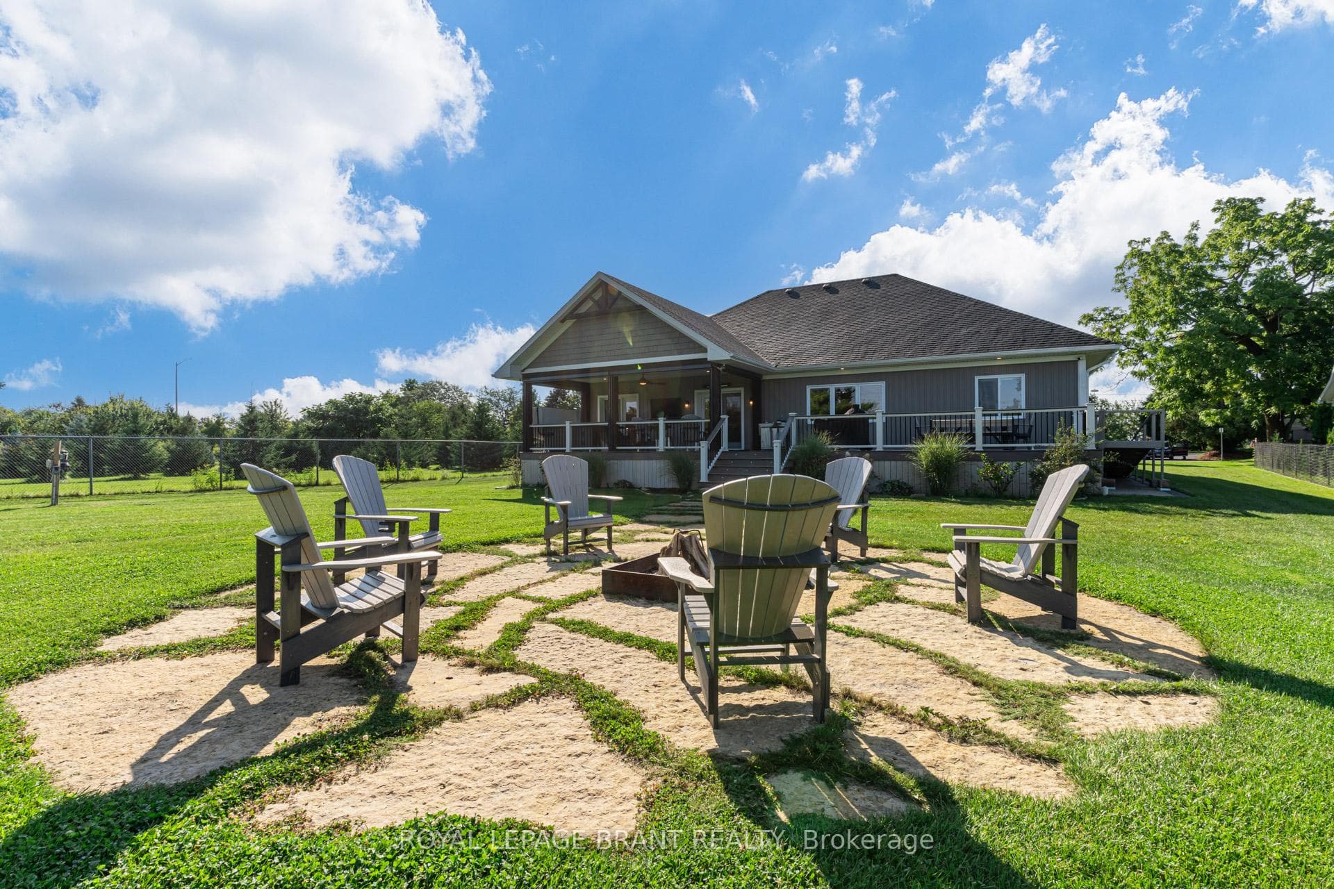180 Royal Oak Road photo 27