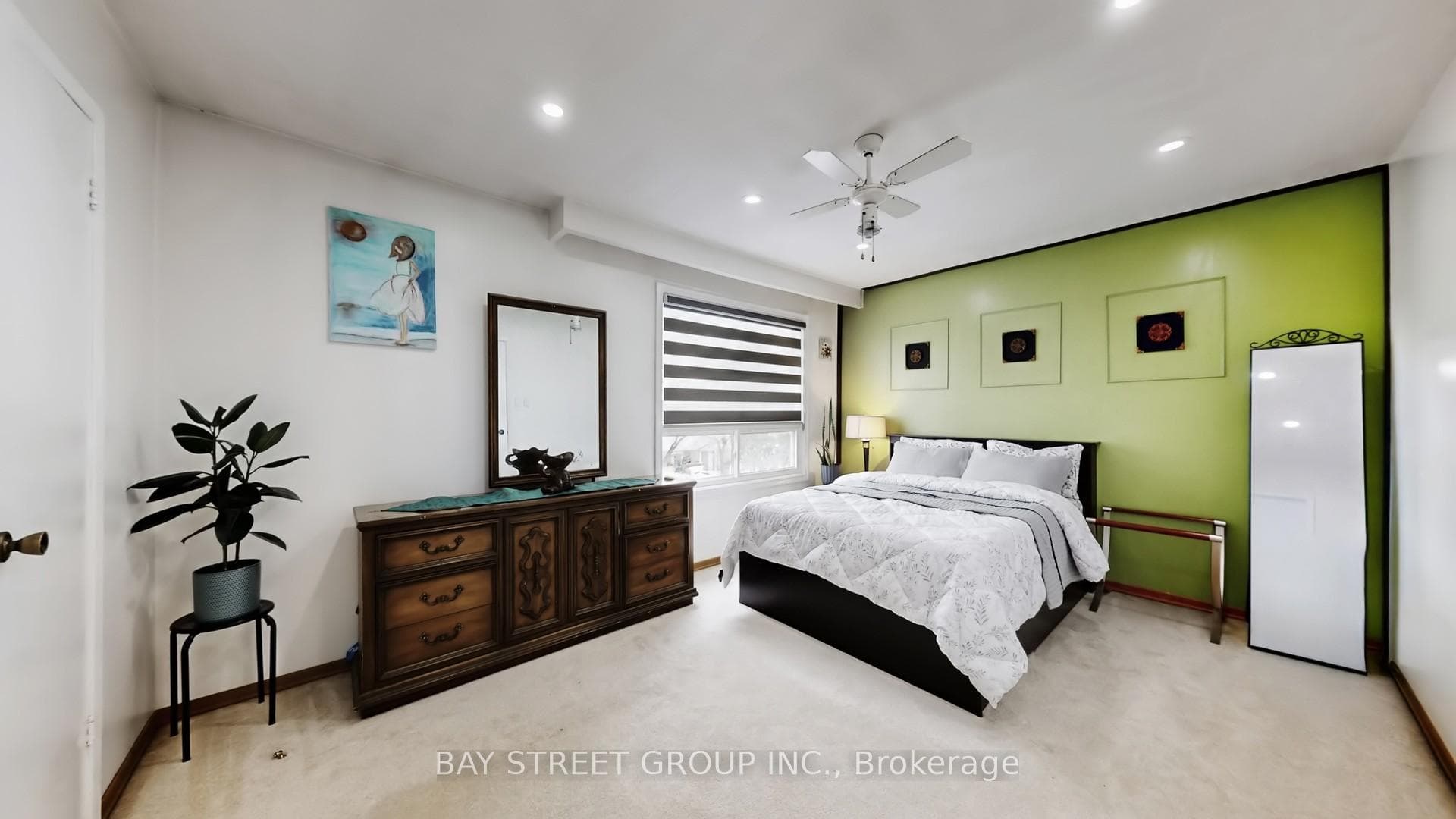 20 Camberley Crescent photo 19
