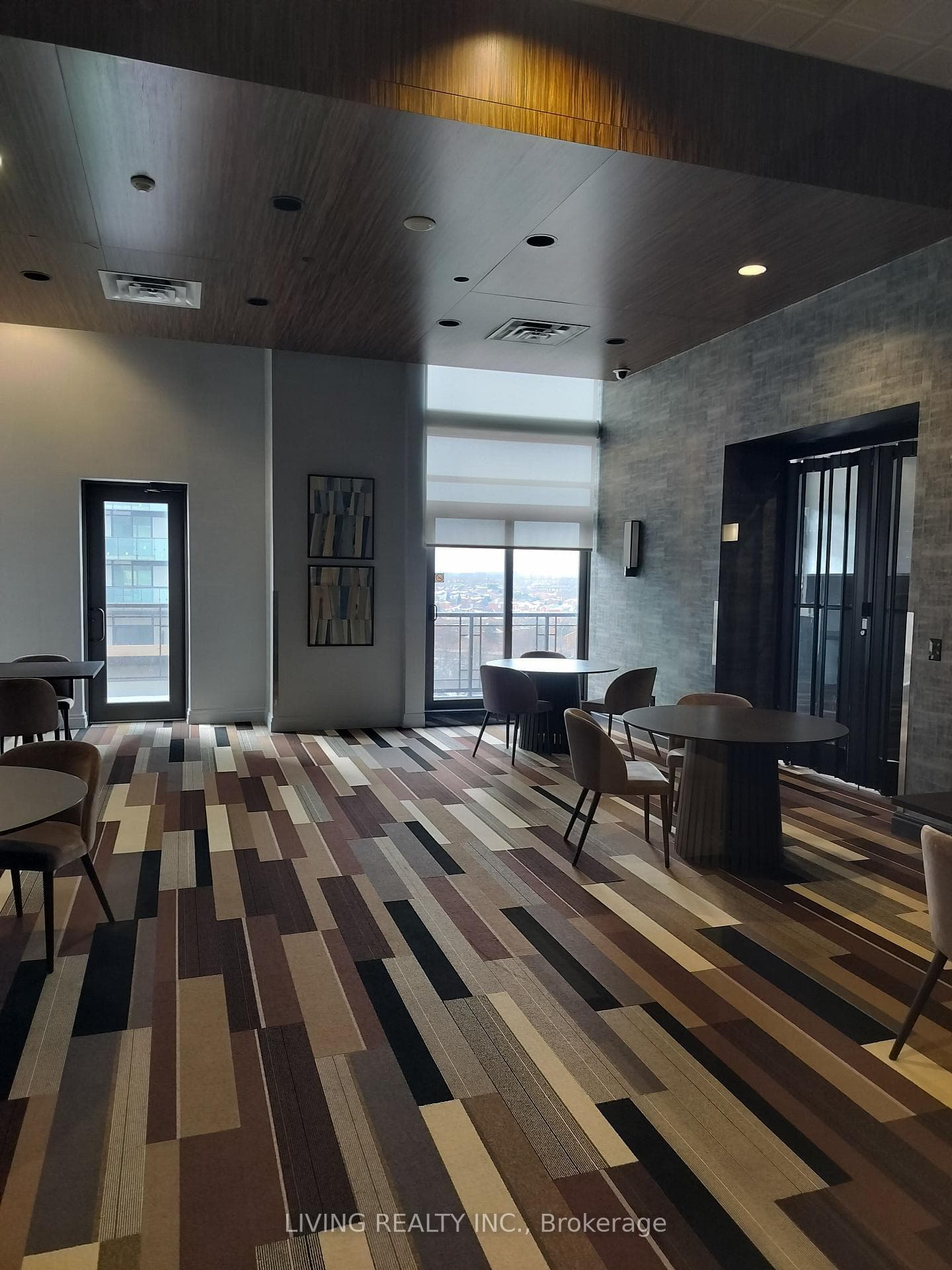 385 Prince Of Wales Drive Unit 1503 photo 9