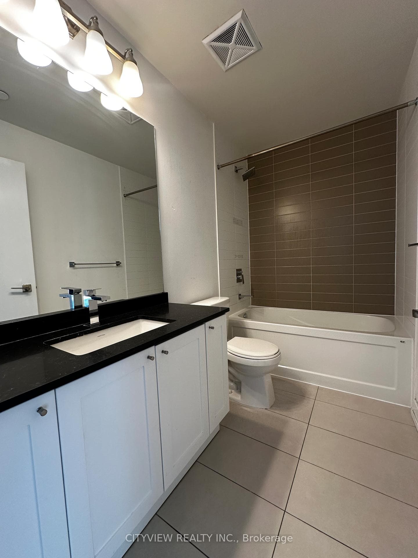 510 curran Place Unit 2401 photo 11
