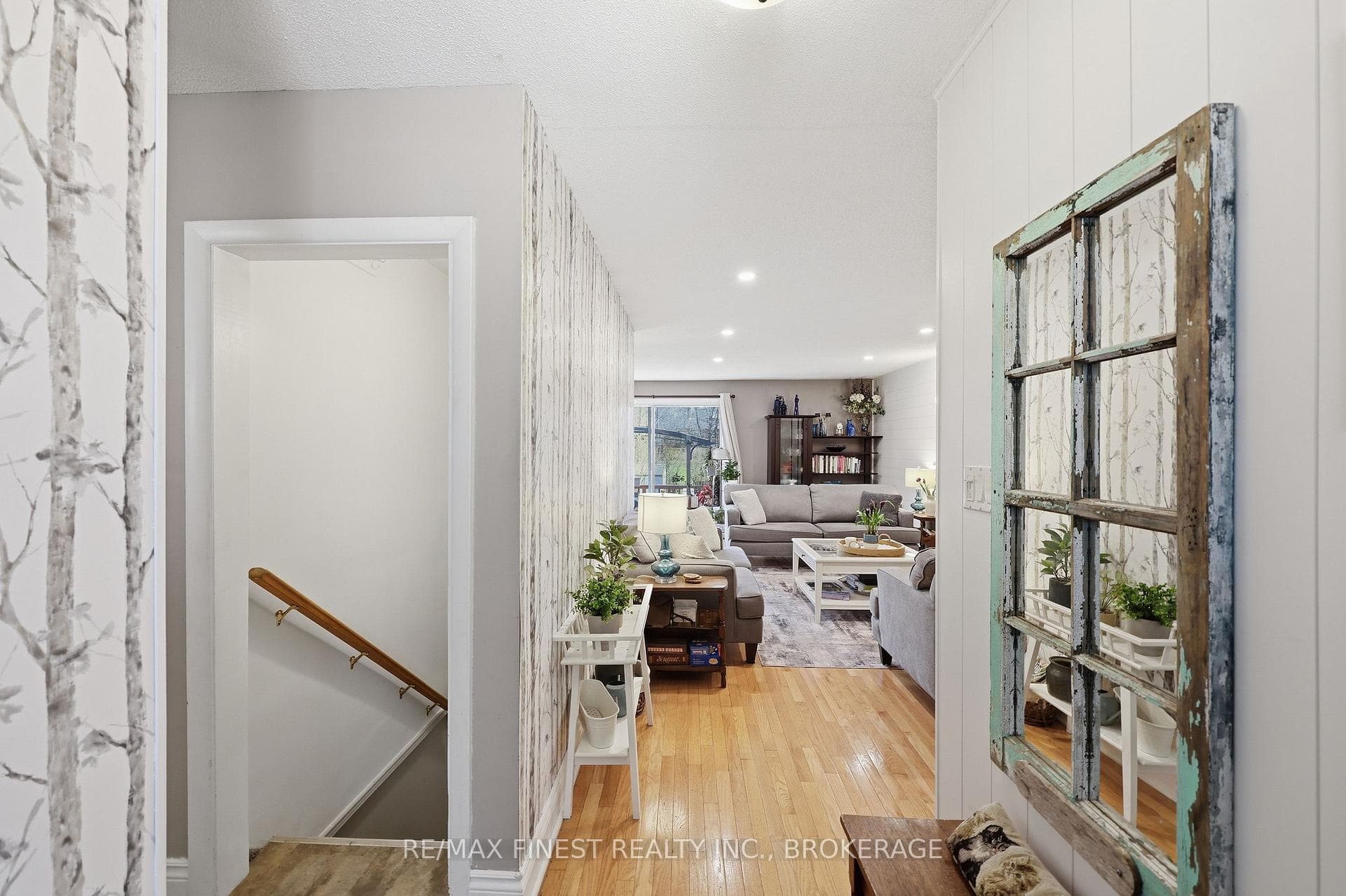 316 Glengarry Road photo 19