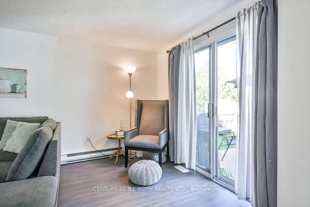 60 Corbett Drive photo 7