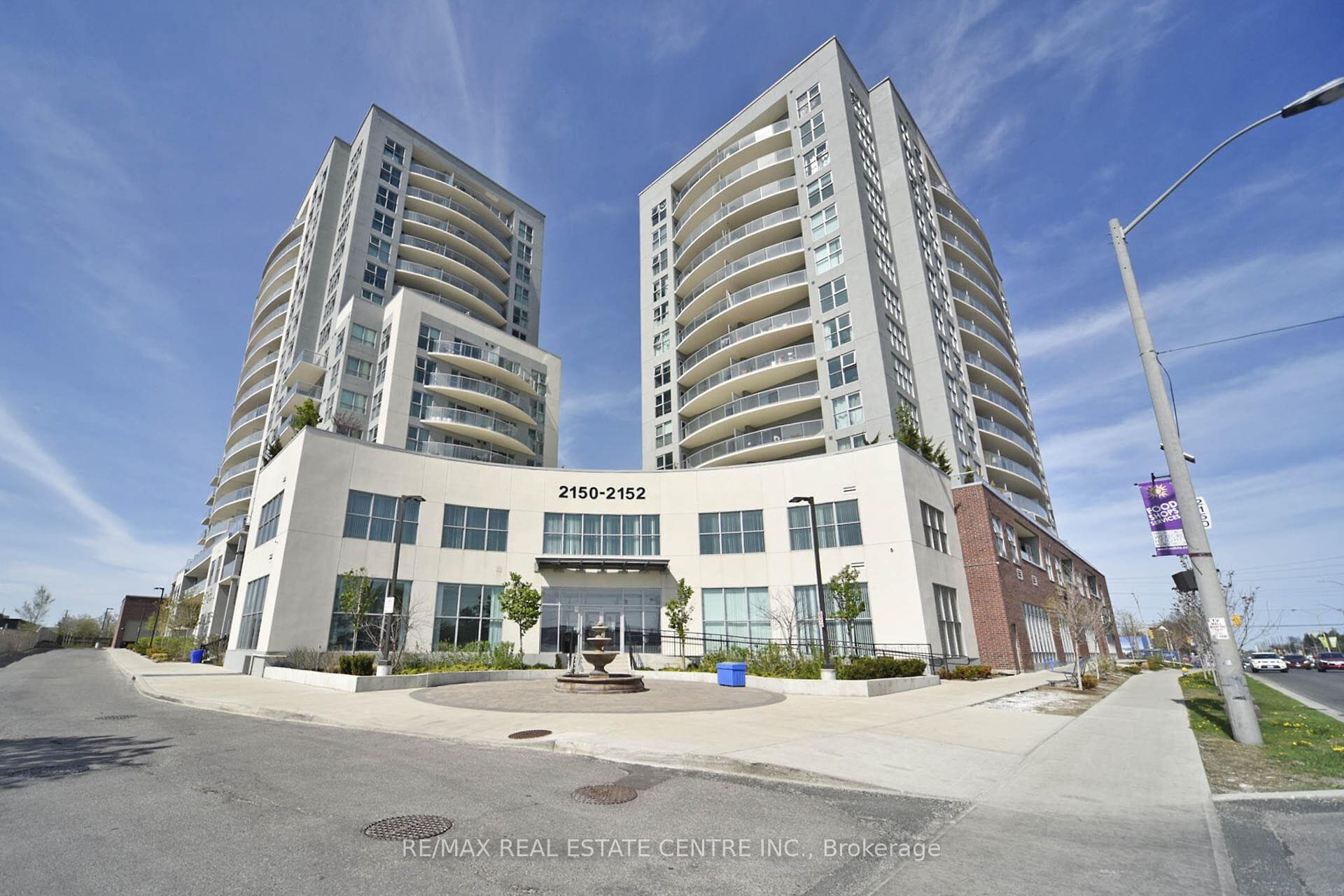 2152 Lawrence Avenue Unit 608 photo 2