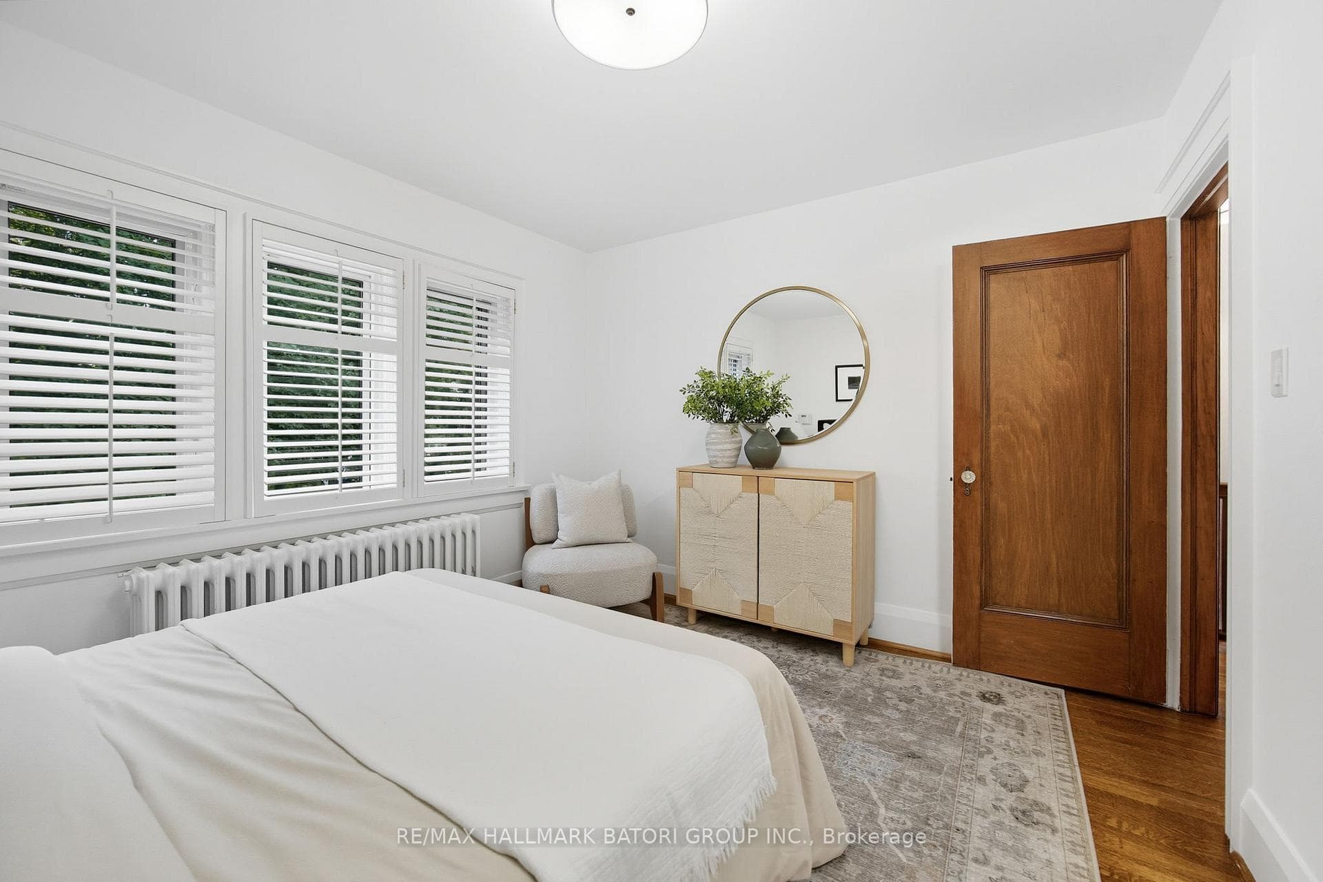 458 St Clements Avenue photo 15